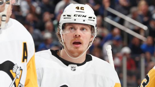 Kapanen lands on waivers after Penguins fail to 'maximize his potential' taken in Cranberry, Pa. (Penguins)